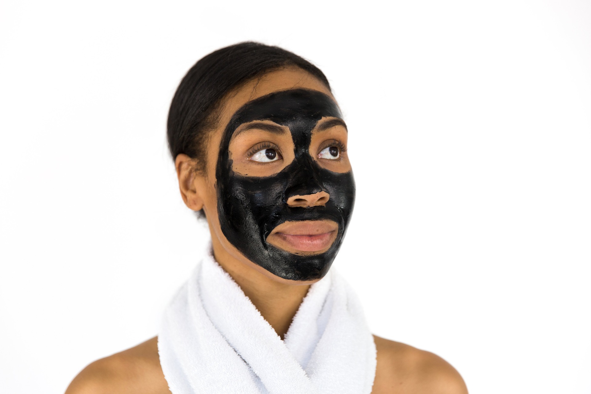 05 masques à faire soi meme avec les produits de chez soi pour lutter contre la peau grasse et l'acné