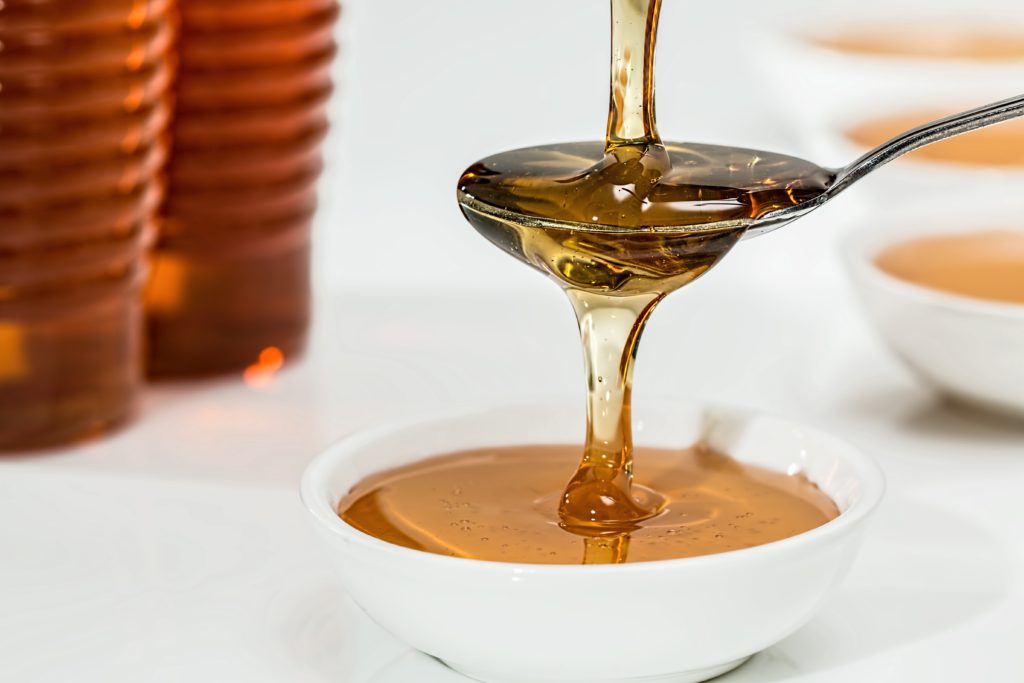 les bienfaits du miel sur la peau