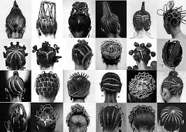 les anciennes coiffures d'afriques qui relevaient plusieurs informations sur la persone qui la portait